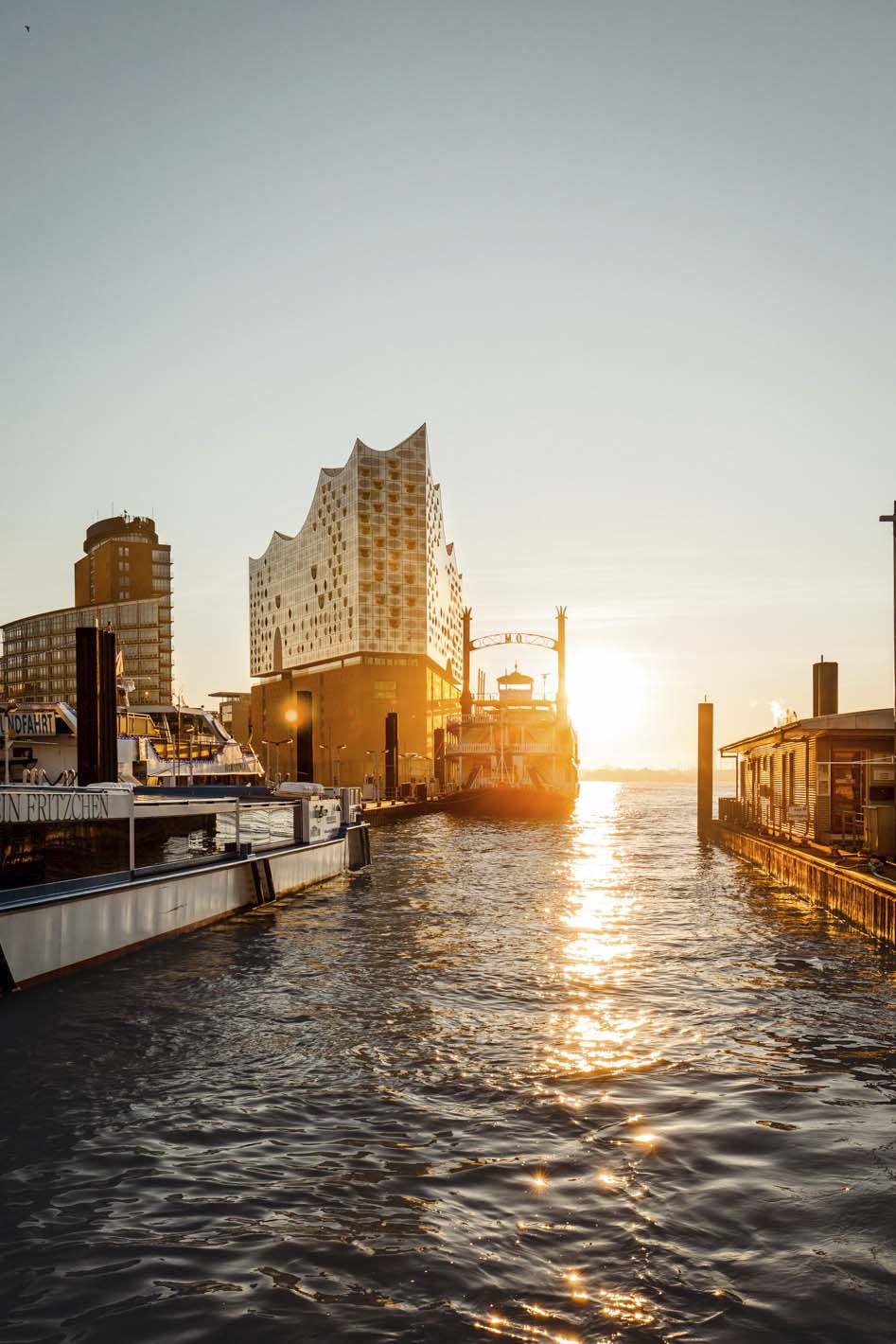 Elbphilharmonie zum Sonnenaufgang