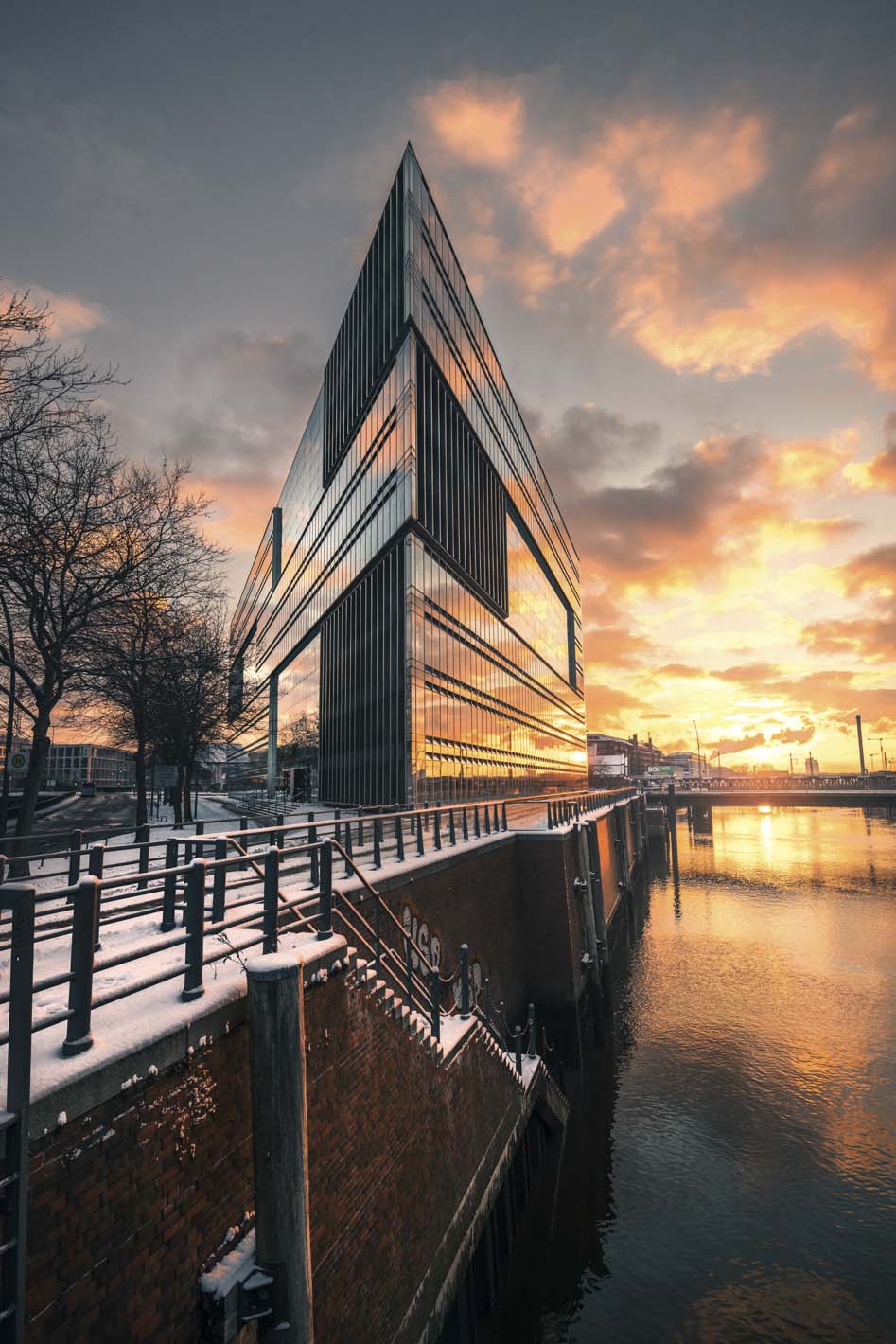 Eisiger Sonnenaufgang